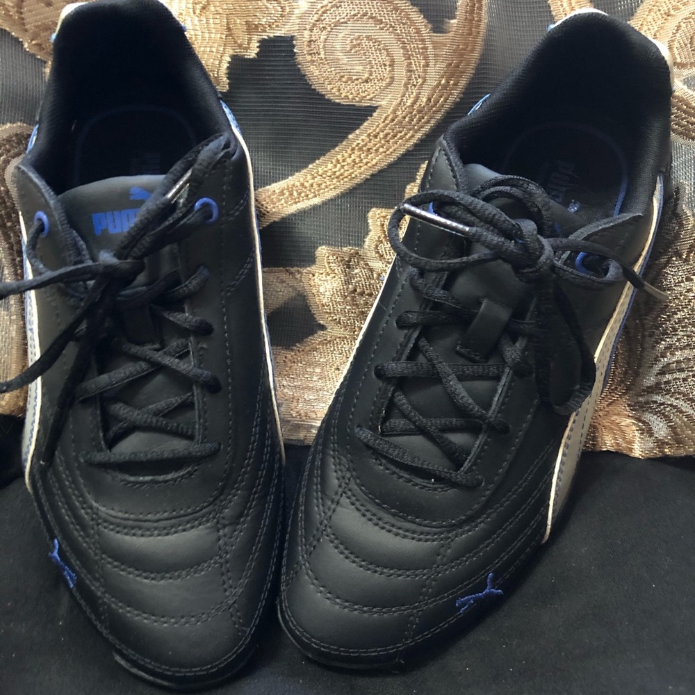 Puma kids sneakers